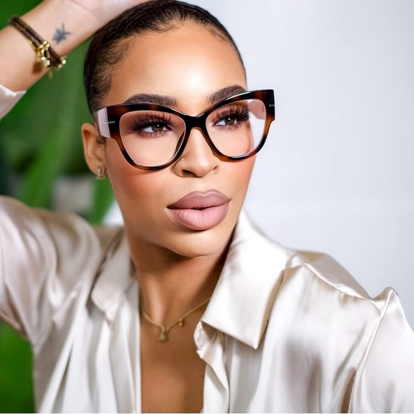 Vooglam Cat Eye Eyeglass Frames - Picture 1 of 11